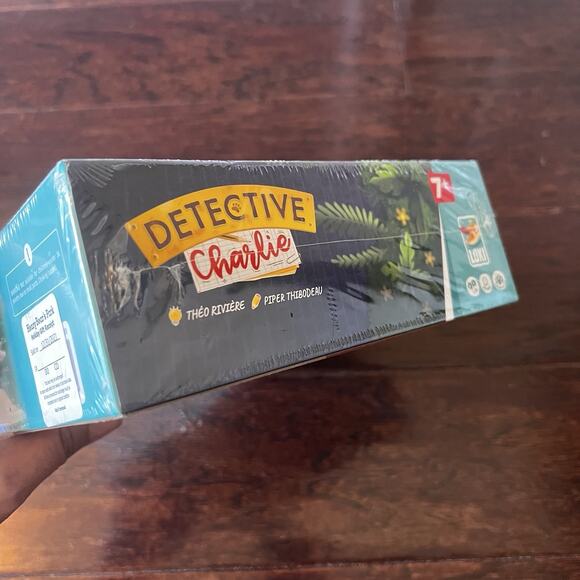 Detective Charlie Loki Board Game IELLO New Sealed - Picture 3 of 5